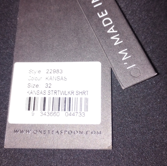 Jean Shorts - Picture 4 of 5